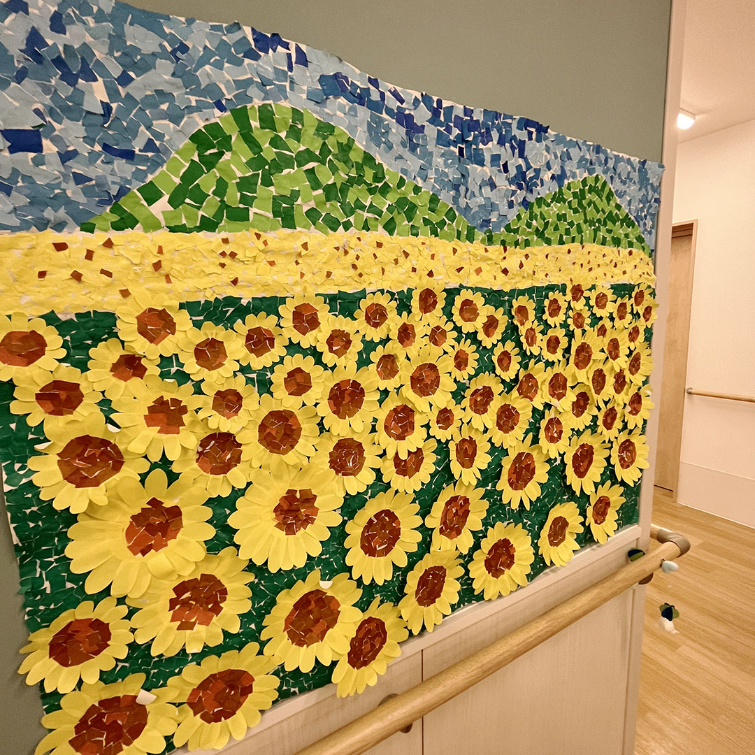 シーグラスアート ひまわり畑を シーグラスアート『 向日葵にかこまれ