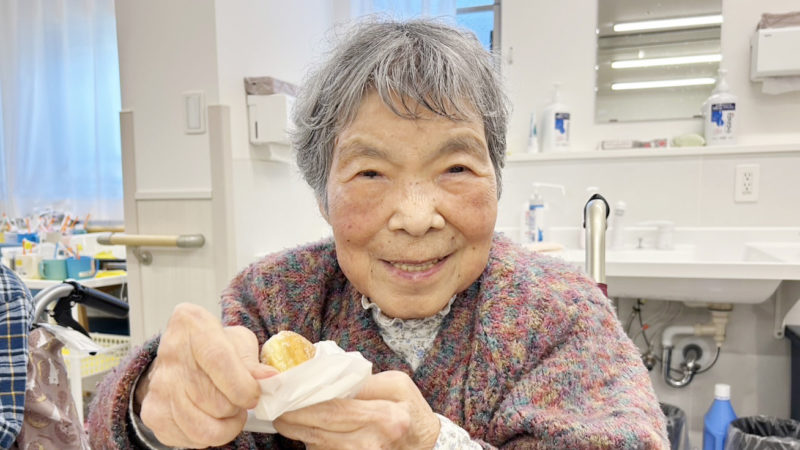 シアラスで焼き芋とマラサダを食べました！
